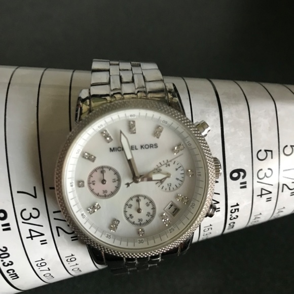 Michael Kors Ritz Silver-tone Women’s Watch MK-5020 - Picture 5 of 16